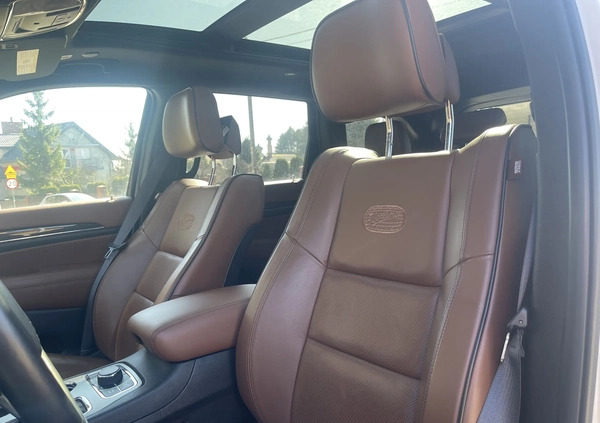 Jeep Grand Cherokee cena 167157 przebieg: 66285, rok produkcji 2019 z Dobrodzień małe 154